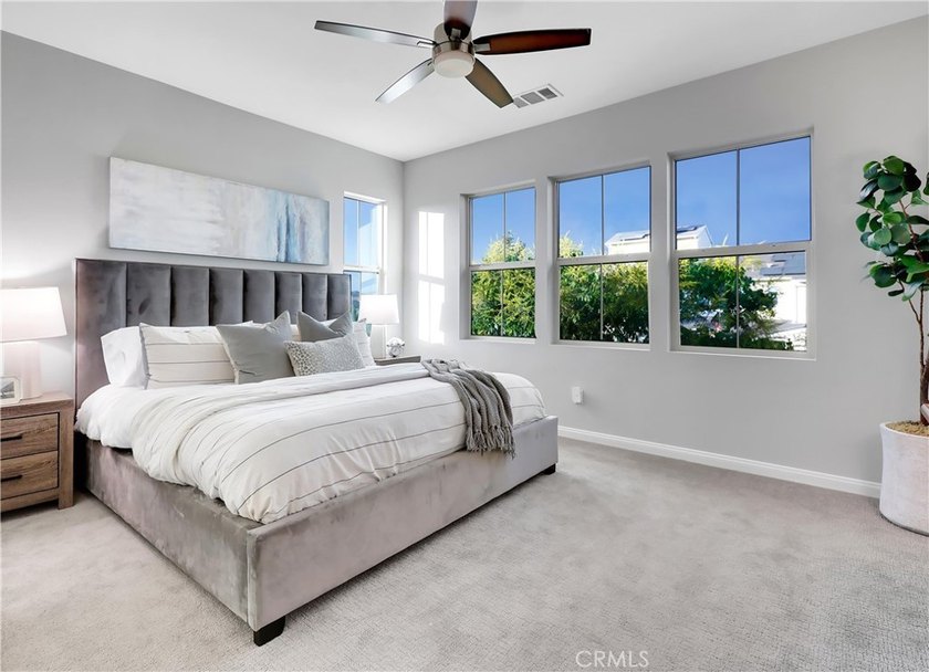 Stunning model perfect home, prized end lot location at the end - photo 23