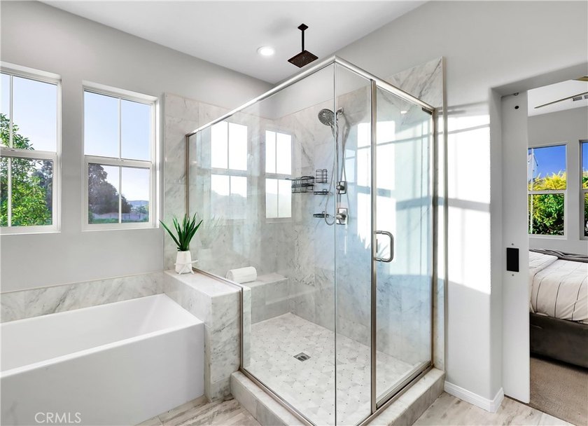 Stunning model perfect home, prized end lot location at the end - photo 29