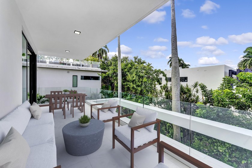 One-Of-A-Kind, 17' above the sea elevation. Experience unmatched - photo 18