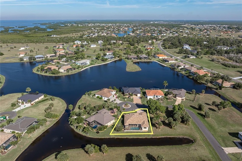LAKEFRONT POOL HOME IN BURNT STORE LAKES W/SOUTHERN REAR - photo 12