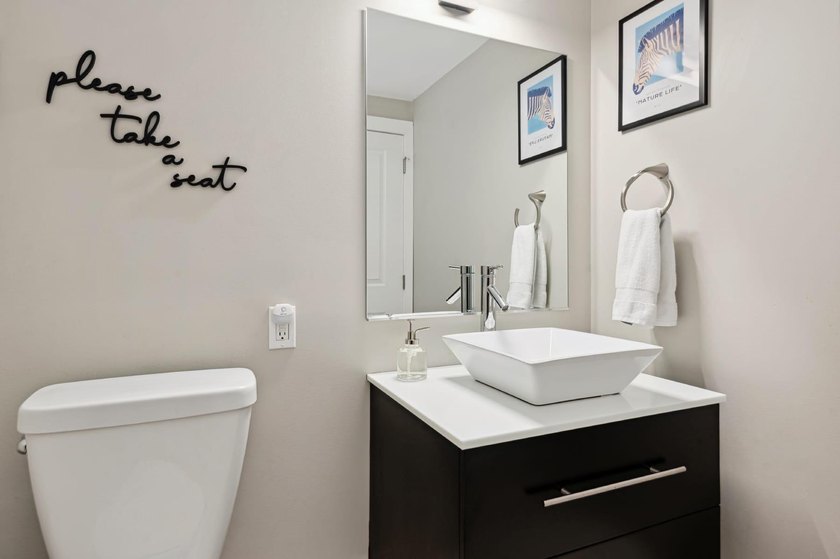 2507 NW 8th Ave - photo 14