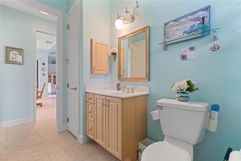 LAKEFRONT POOL HOME IN BURNT STORE LAKES W/SOUTHERN REAR - photo 41