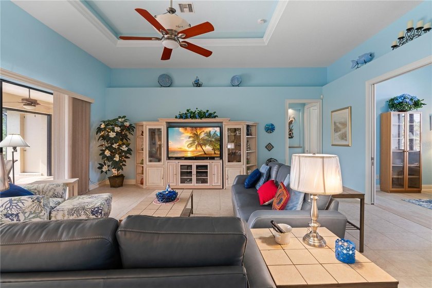 LAKEFRONT POOL HOME IN BURNT STORE LAKES W/SOUTHERN REAR - photo 47