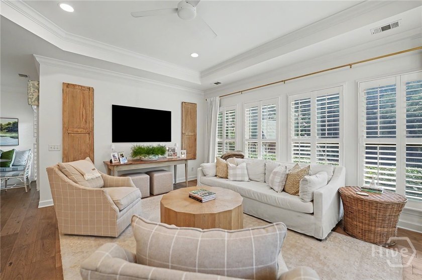 Enjoy luxury living inside and out. Positioned on an elevated - photo 19