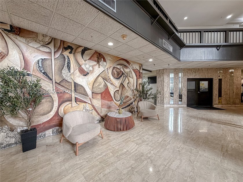 Tastefully upgraded TURN-KEY 2 bed / 2 bath condo on the 21st - photo 45