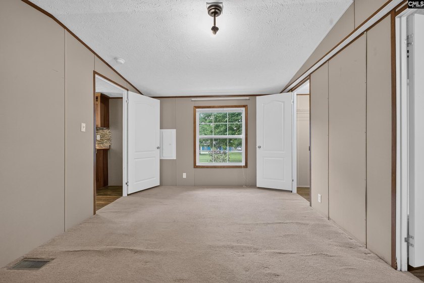 LAKE MURRAY ACCESS!!! Whether you're looking for a full-time - photo 13