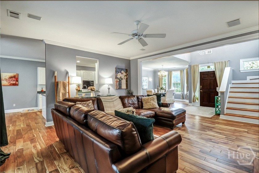 Welcome Home to 9 Schroeder Ct! A stunning crystal chandelier - photo 18