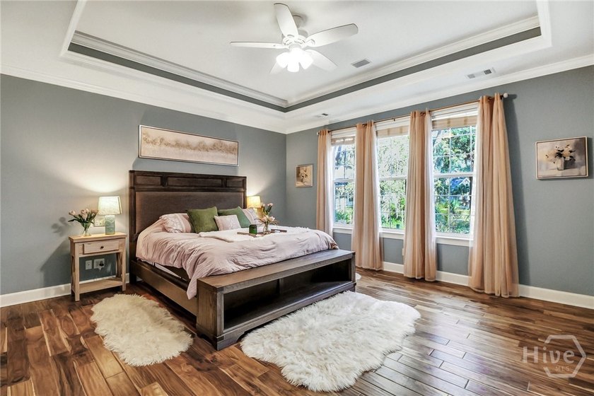Welcome Home to 9 Schroeder Ct! A stunning crystal chandelier - photo 28