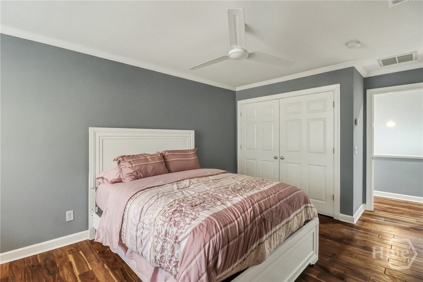 Welcome Home to 9 Schroeder Ct! A stunning crystal chandelier - photo 40