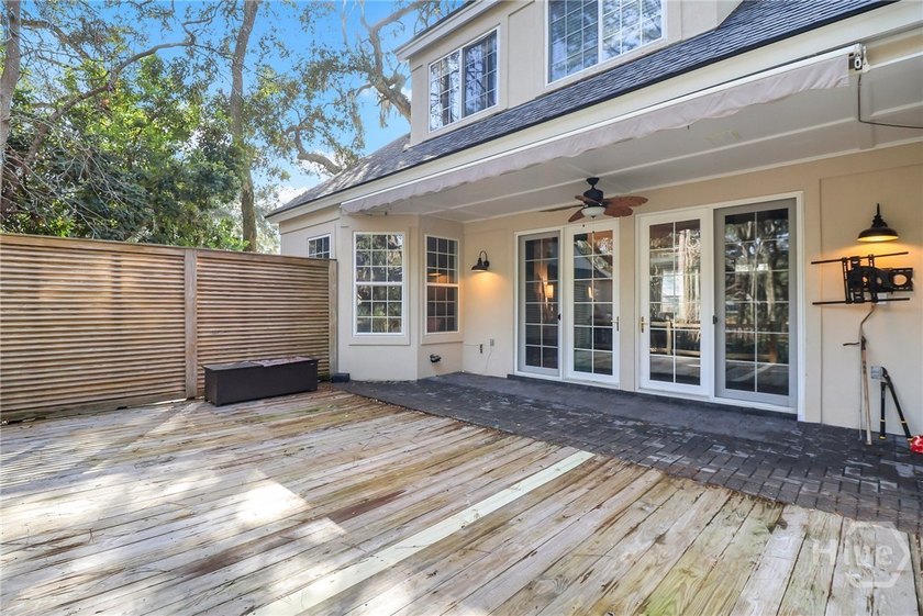 Welcome Home to 9 Schroeder Ct! A stunning crystal chandelier - photo 49