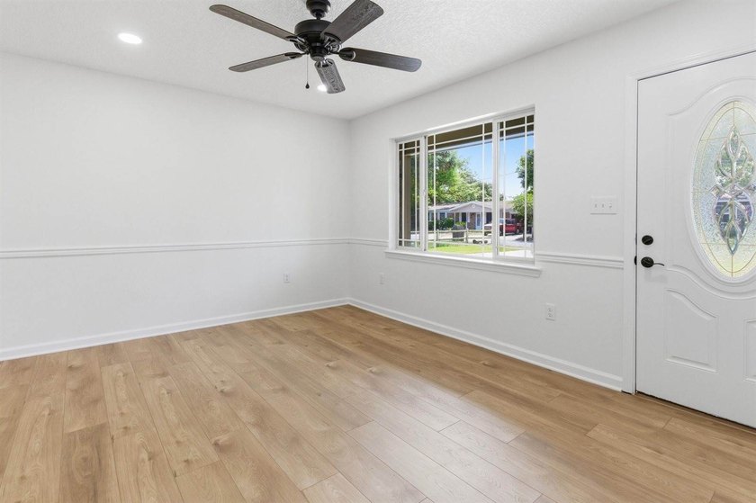 Welcome to your new home! This beautifully remodeled brick home - photo 8