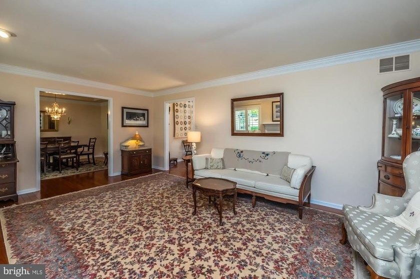 From the moment you step into the two-story foyer, this - photo 24