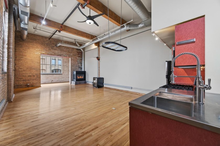 One of North Loop's finest, the 801 Washington Lofts! This - photo 9