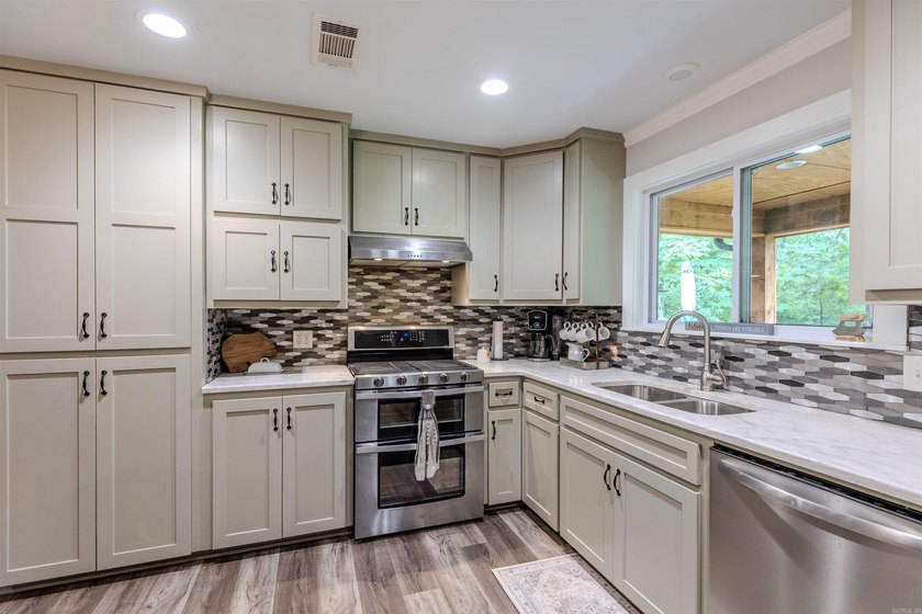 Discover the perfect blend of privacy, comfort, and convenience - photo 19
