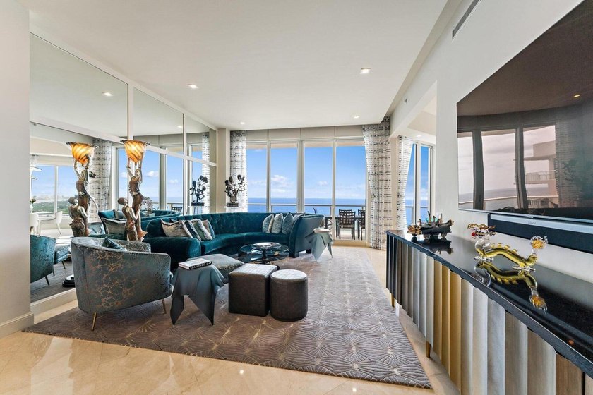 THE PANORAMA PENTHOUSE A once-in-a-generation opportunity to own - photo 19