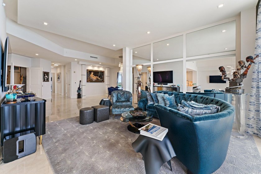 THE PANORAMA PENTHOUSE A once-in-a-generation opportunity to own - photo 23