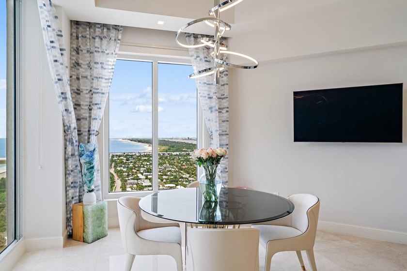 THE PANORAMA PENTHOUSE A once-in-a-generation opportunity to own - photo 29