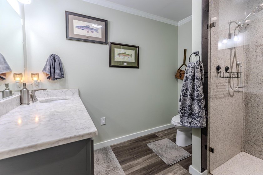 Discover the perfect blend of privacy, comfort, and convenience - photo 31