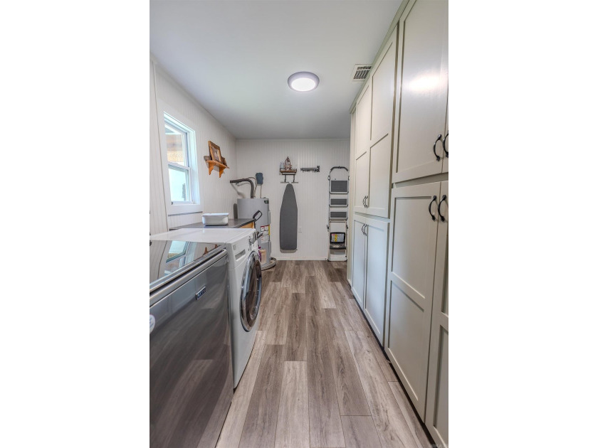 Discover the perfect blend of privacy, comfort, and convenience - photo 36