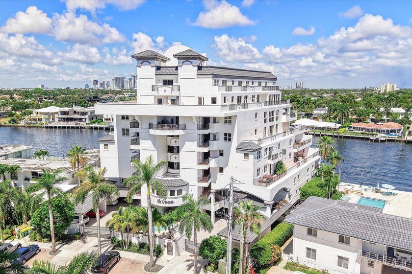 Welcome to this exceptional waterfront condominium located in - photo 46