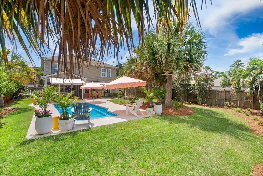Welcome to 1551 Chastain Rd, where thoughtful design, timeless - photo 49