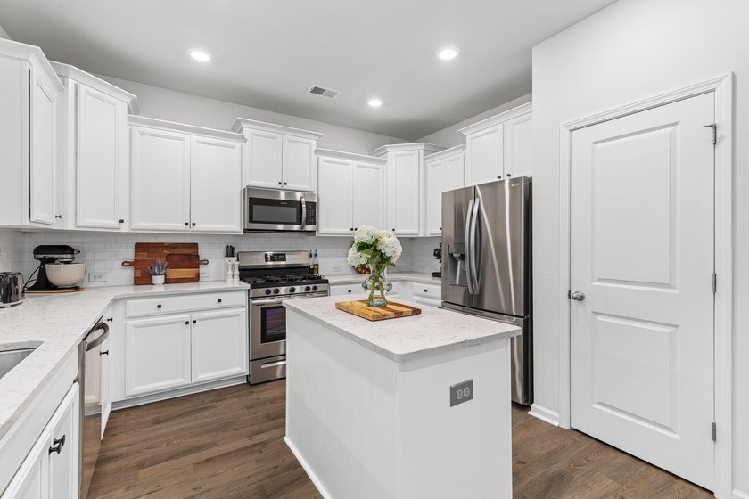 Welcome to 3360 Great Egret Drive, nestled in the highly - photo 15