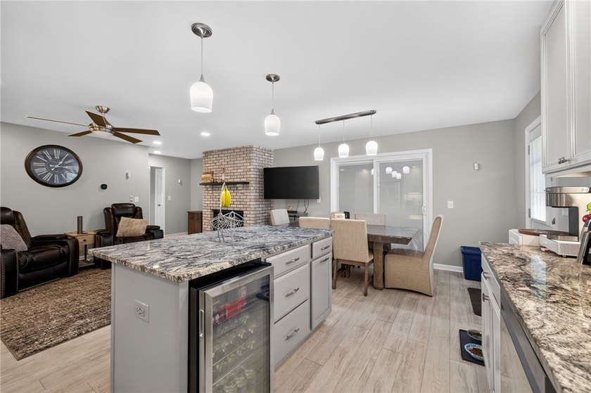 Welcome home to 10 Mascot Drive, a beautifully updated 1 - photo 10