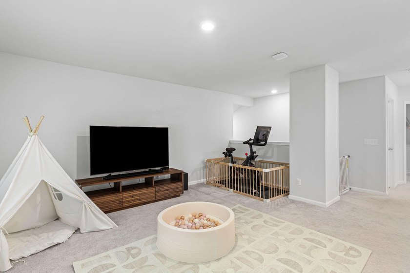 Welcome to 3360 Great Egret Drive, nestled in the highly - photo 31