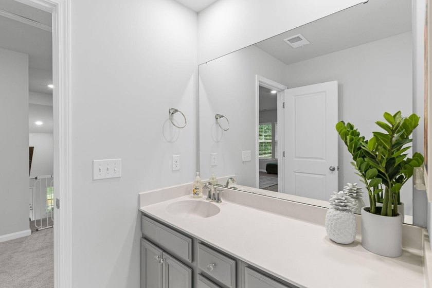 Welcome to 3360 Great Egret Drive, nestled in the highly - photo 39