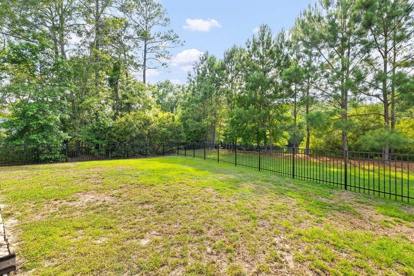 Welcome to 3360 Great Egret Drive, nestled in the highly - photo 46