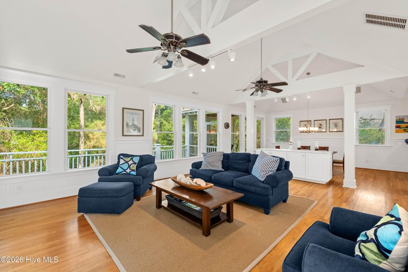 Tucked away on a quiet, wooded lot in Bald Head Island's - photo 4