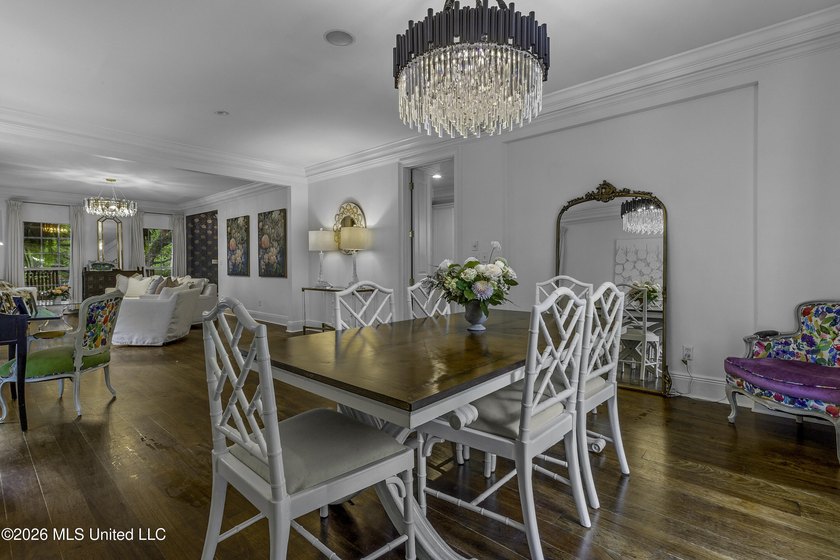 Located in the absolute heart of downtown Ocean Springs on one - photo 12