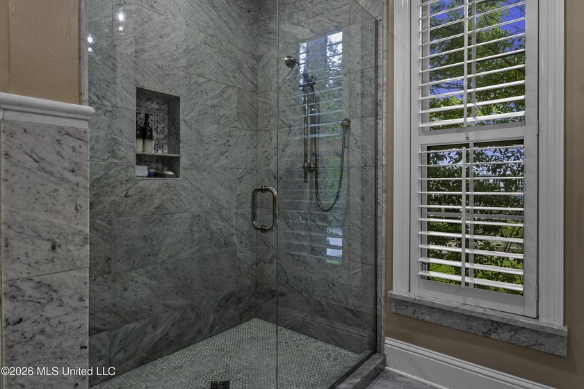 Located in the absolute heart of downtown Ocean Springs on one - photo 32