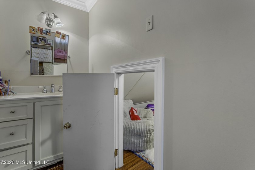 Located in the absolute heart of downtown Ocean Springs on one - photo 42