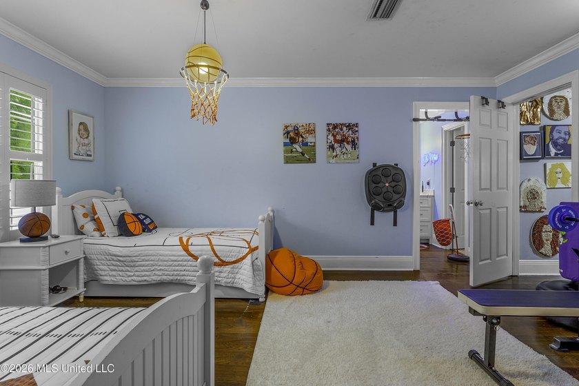 Located in the absolute heart of downtown Ocean Springs on one - photo 46