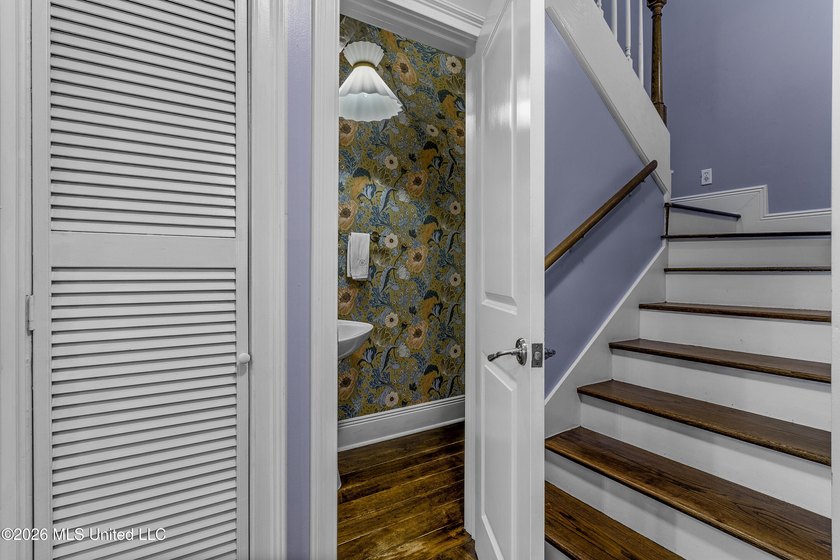 Located in the absolute heart of downtown Ocean Springs on one - photo 47