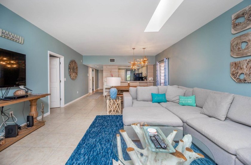 THIS is the ultimate beachfront *Turn-Key* Investment where - photo 10