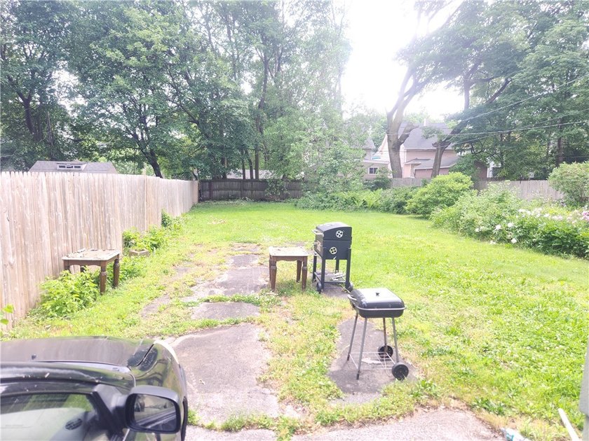 OWNER OCCUPY OR INVESTOR OPPORTUNITY... YOU DECIDE!!! Great - photo 16