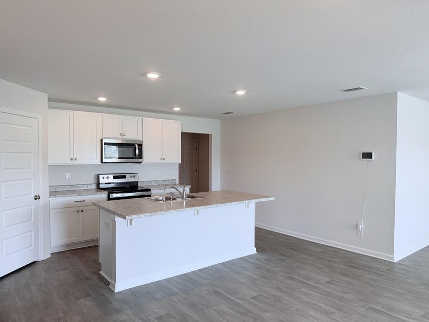 $5,000.00 Towards your closing cost! Welcome to your new home! - photo 2