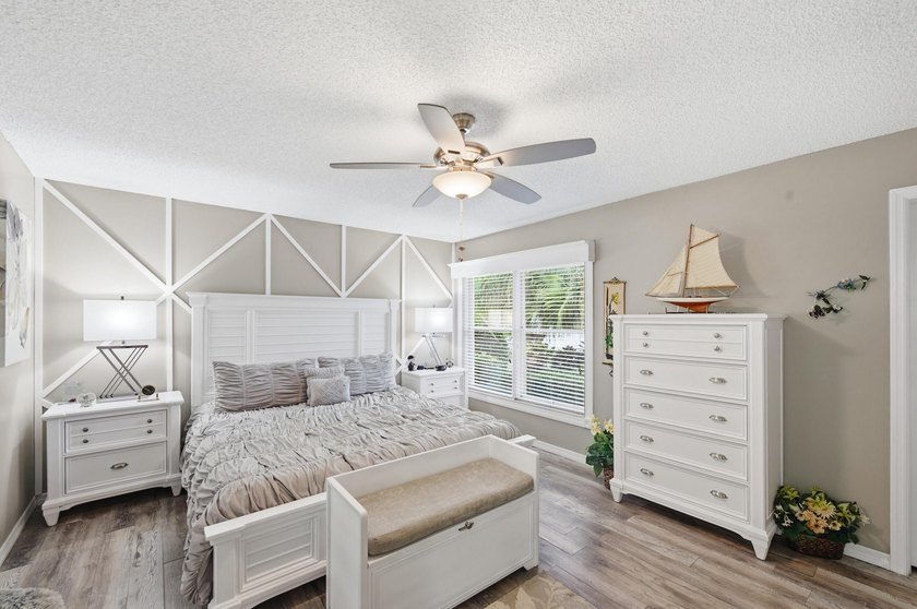 Nestled in the sought-after Villas of Green Glen within the - photo 26