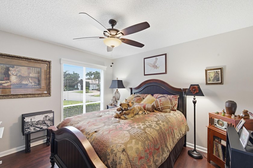 Nestled in the sought-after Villas of Green Glen within the - photo 33