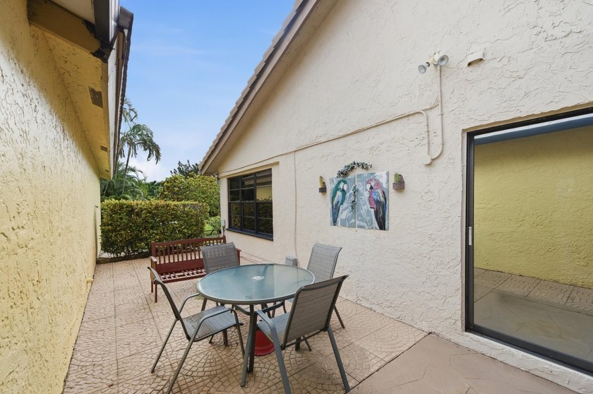 Nestled in the sought-after Villas of Green Glen within the - photo 37