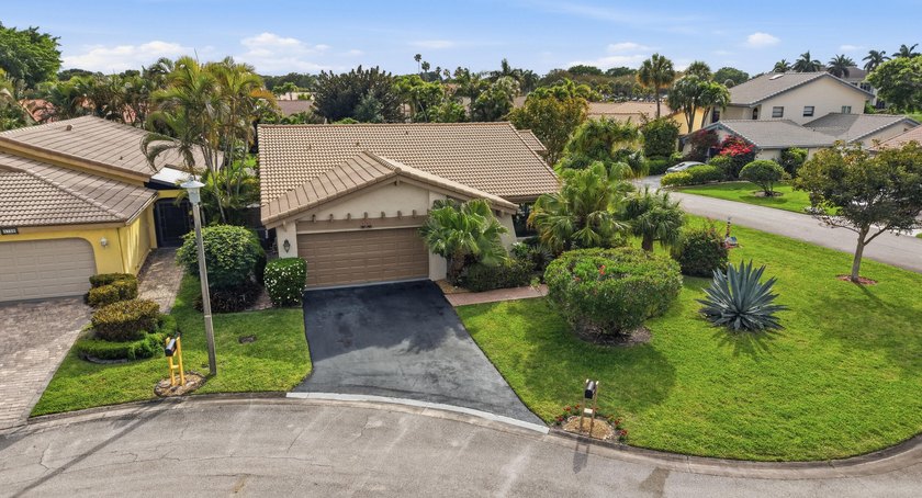 Nestled in the sought-after Villas of Green Glen within the - photo 39