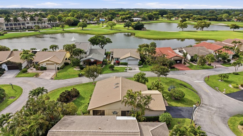 Nestled in the sought-after Villas of Green Glen within the - photo 43