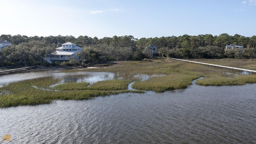 Here is your chance to build your dream home on a large - photo 2
