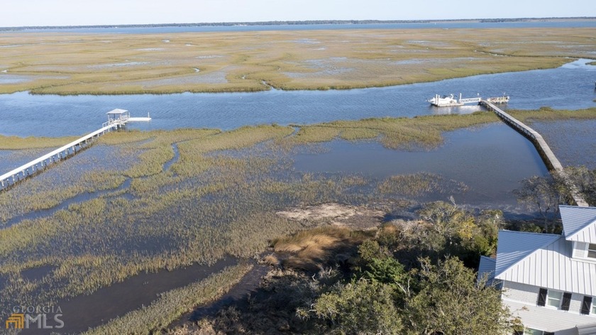 Here is your chance to build your dream home on a large - photo 5