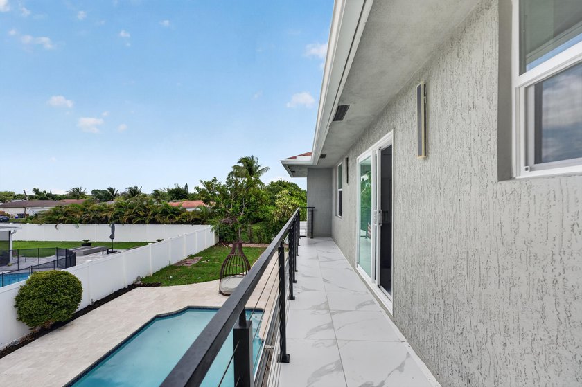Stunning &amp; fully expanded two-story pool home in the heart of - photo 50