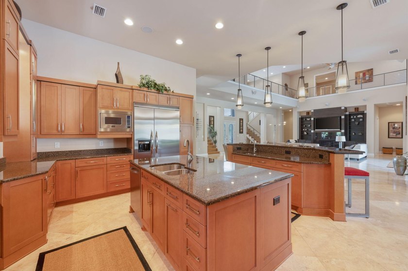 Experience refined coastal luxury in this exceptional 4-bedroom - photo 13