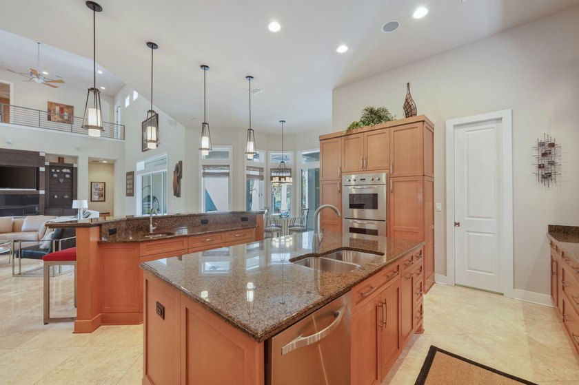 Experience refined coastal luxury in this exceptional 4-bedroom - photo 14