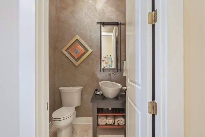 Experience refined coastal luxury in this exceptional 4-bedroom - photo 21